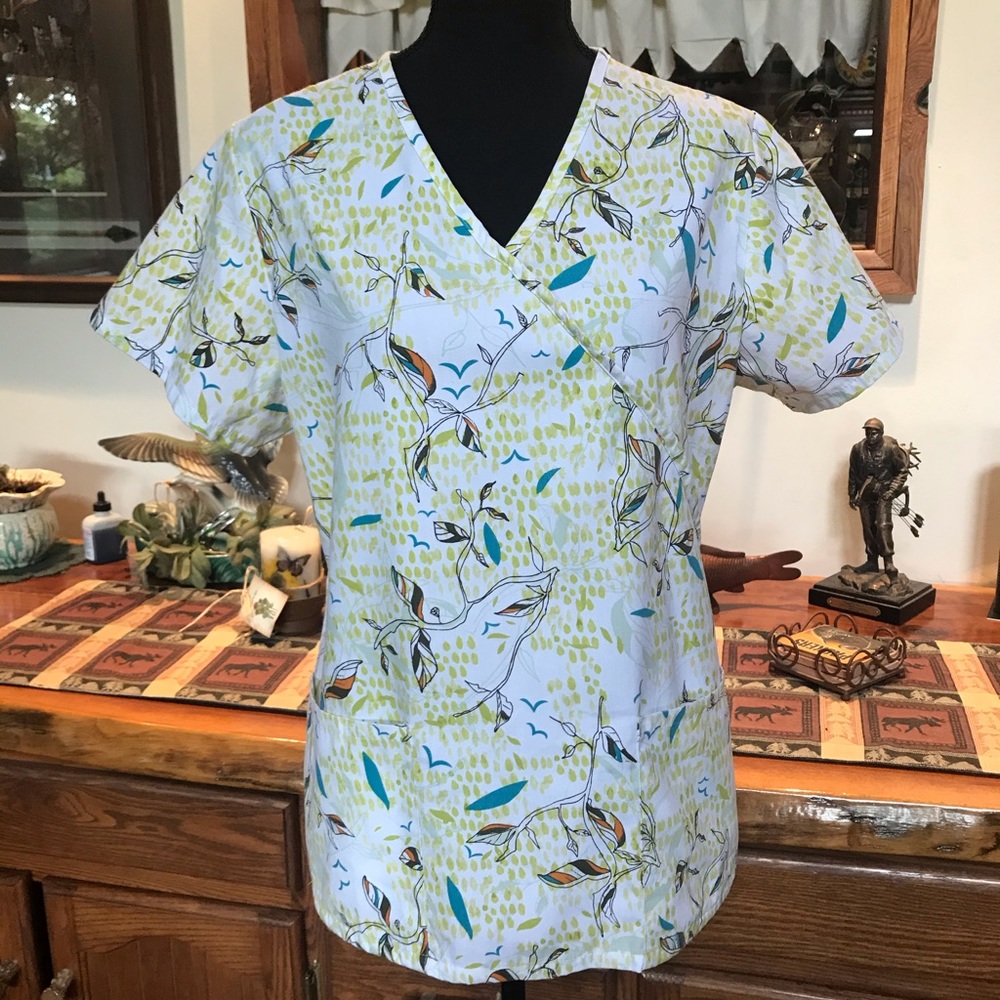 Dickies Scrub top